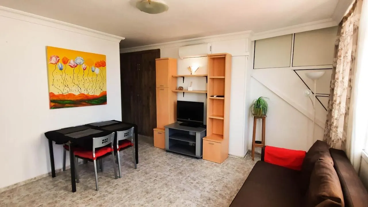 Apartamento en el Centro de Torremolinos 0*,  España